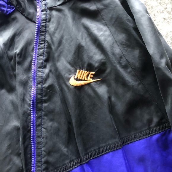 Vintage nike windbreaker - Picture 2 of 3